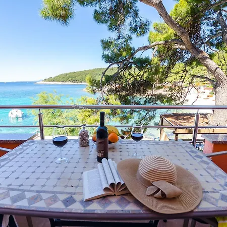 Apartamento Juka Milna (Hvar)