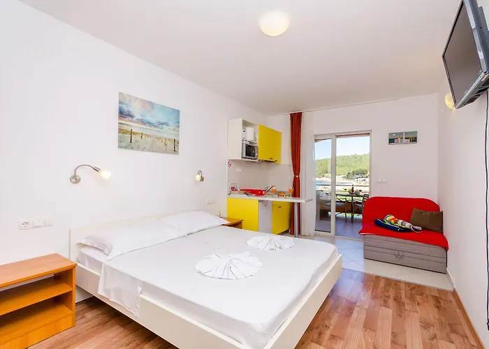 Juka Apartmán Milna (Hvar)